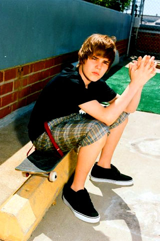 Justin Bieber iPod Touch Wallpaper