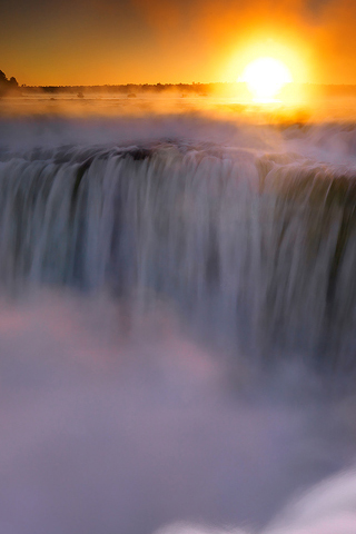 Waterfall Sun iPod Touch Wallpaper